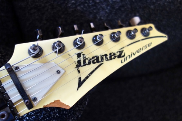IBANEZ universe 7弦ギター
