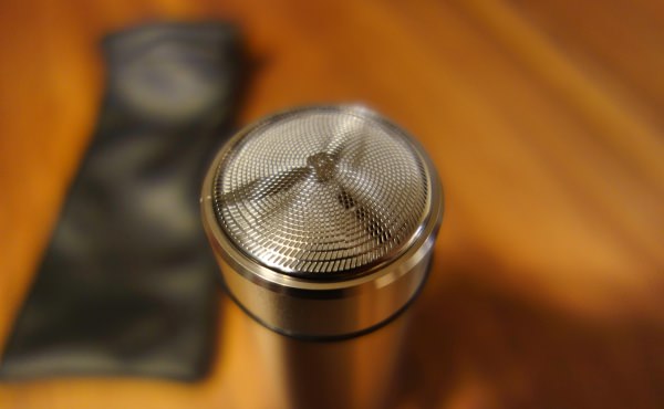 IZUMI 回転式シェーバー IZD-210